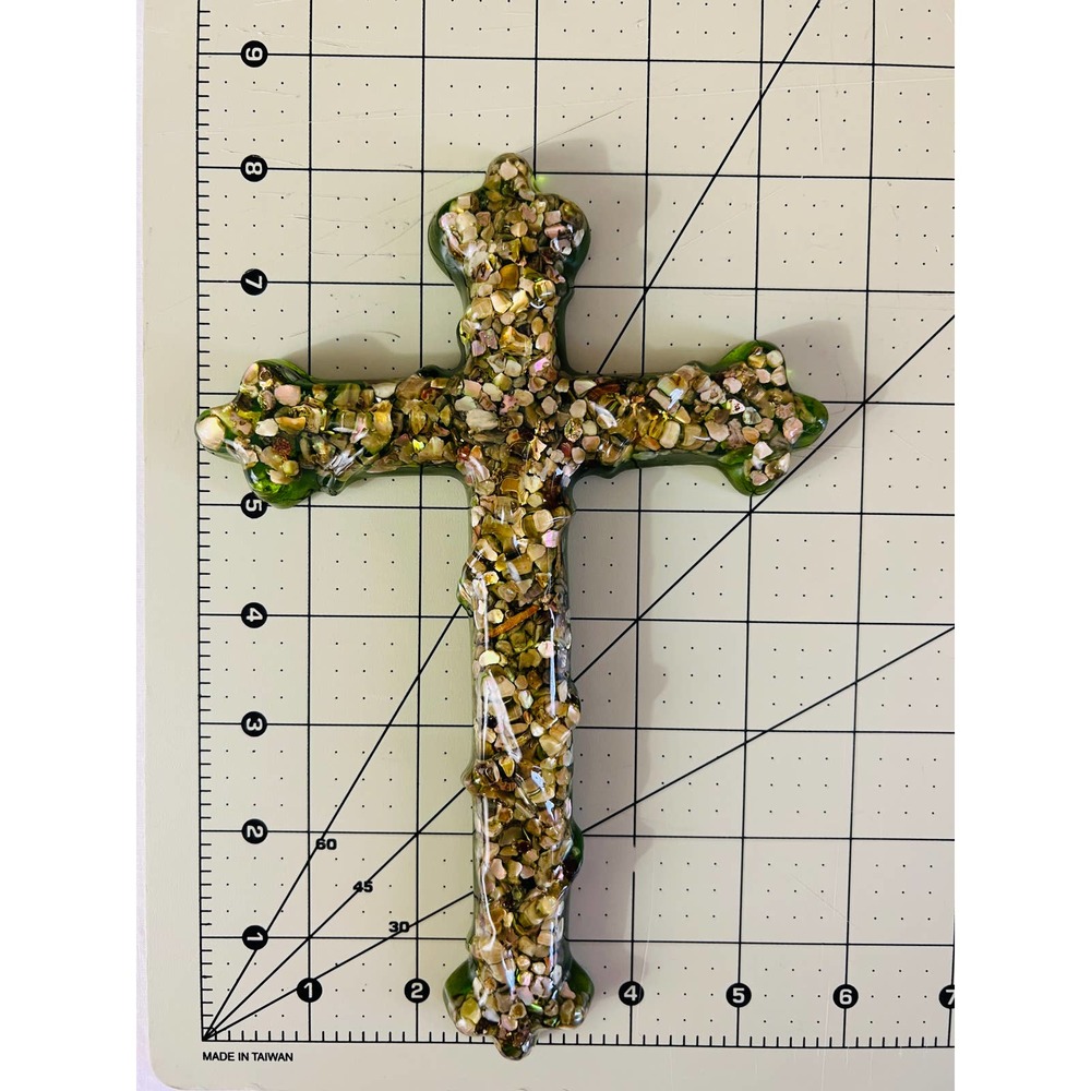 Lucite Mother of Pearl Christian Cross Crucifix Symbol of Faith & Hope VTG 8.25" - Picture 12 of 16